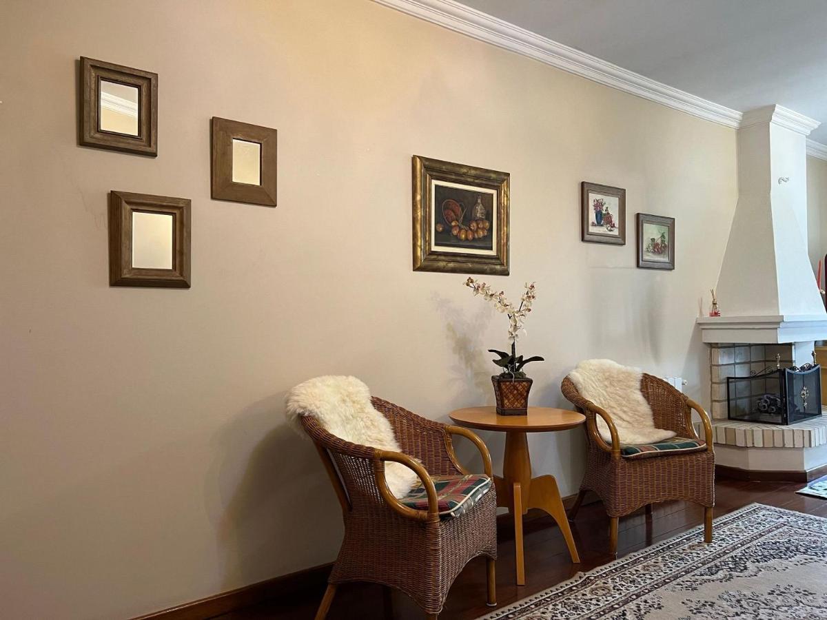Апартаменти Mrg- Colonial 2D - 200 Mts Da Rua Torta Грамаду Екстер'єр фото